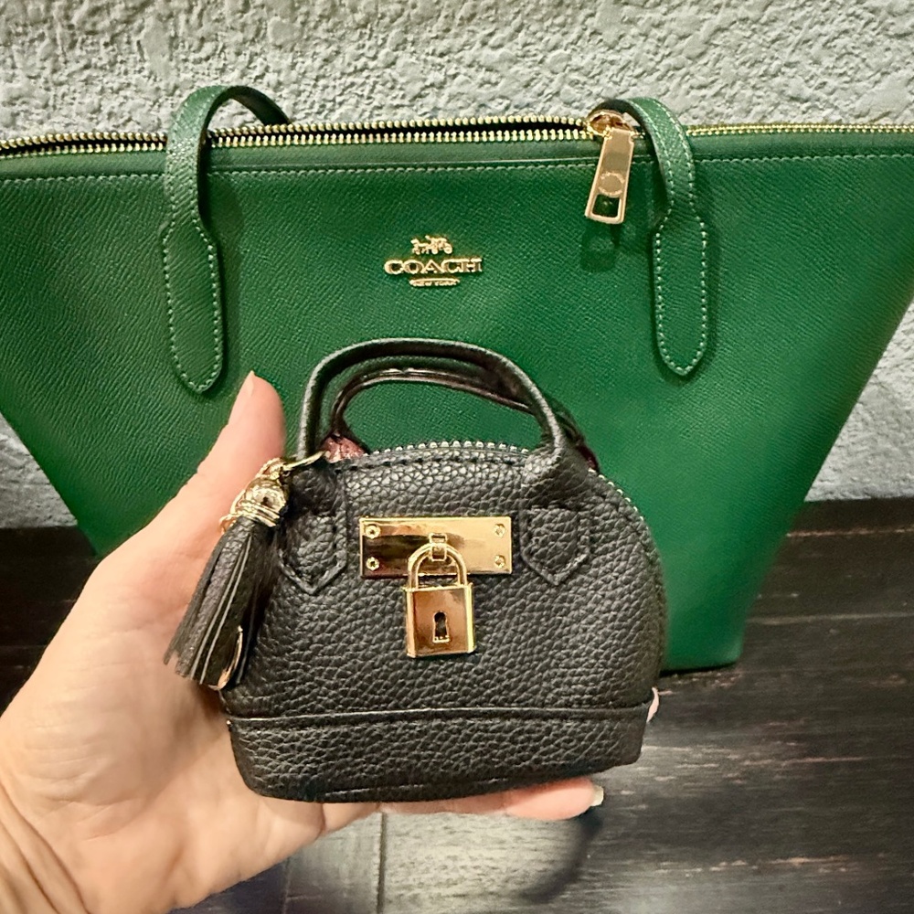 NEW Mini Keychain Handbag with Tassel and Keychain Coin Purse - BLACK